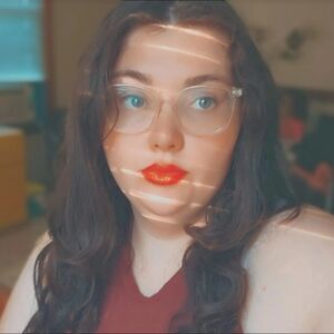 Meet your Posher, Lilly